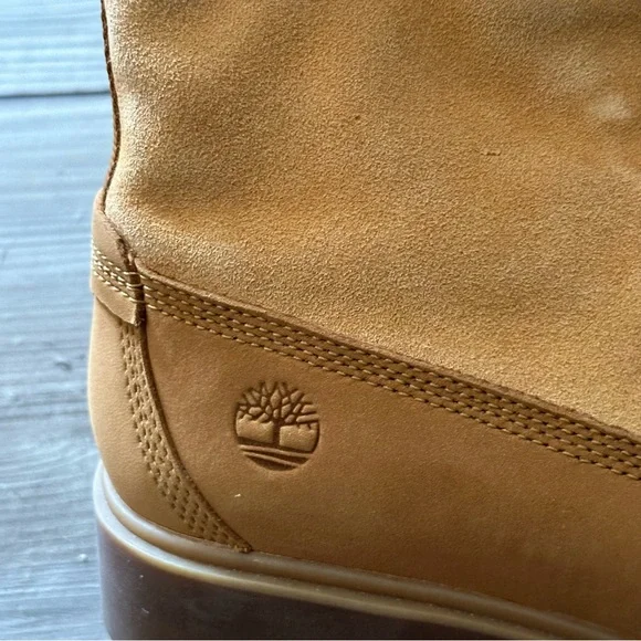 Women’s Timberland Faux Fur Lace Up Boots Size 8.5 - Picture 3 of 9